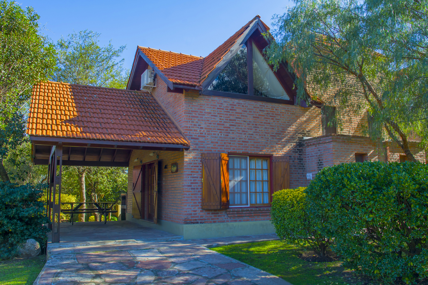Chalets de 2 ambientes en 2 plantas